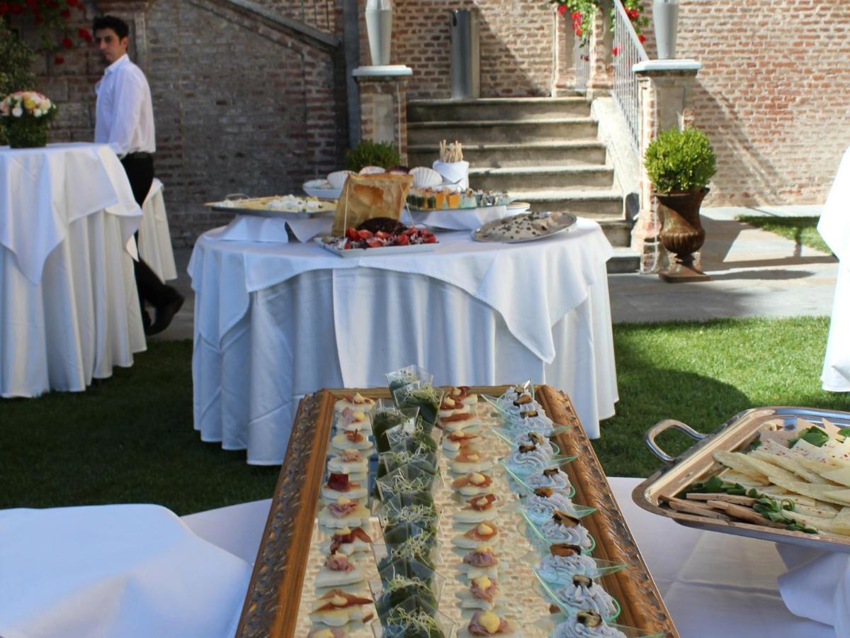 Montaldo Castle & Resort Montaldo Torinese Exterior foto